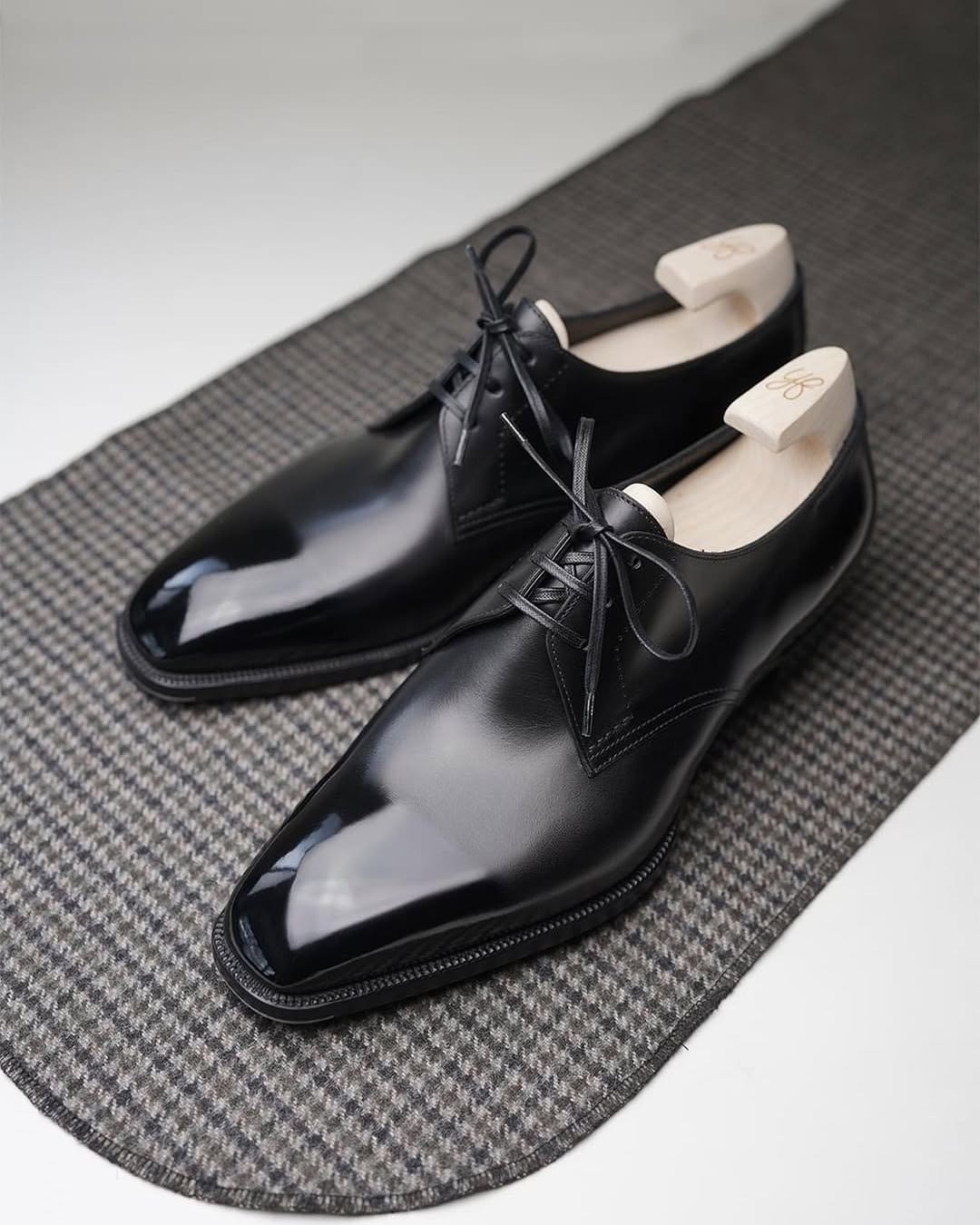 Men's Black Handmade Derby Shoes