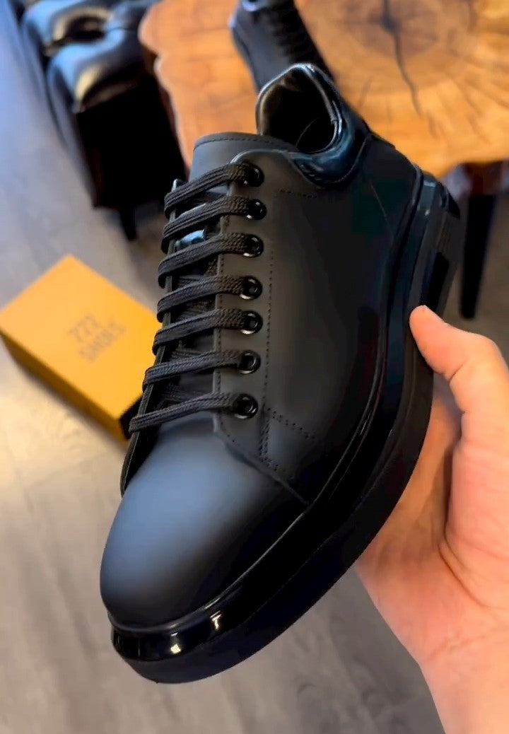 Men’s Black Casual Shoes