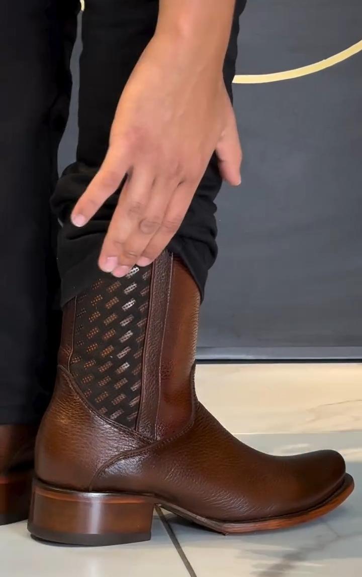 New model Western Cowboy boots