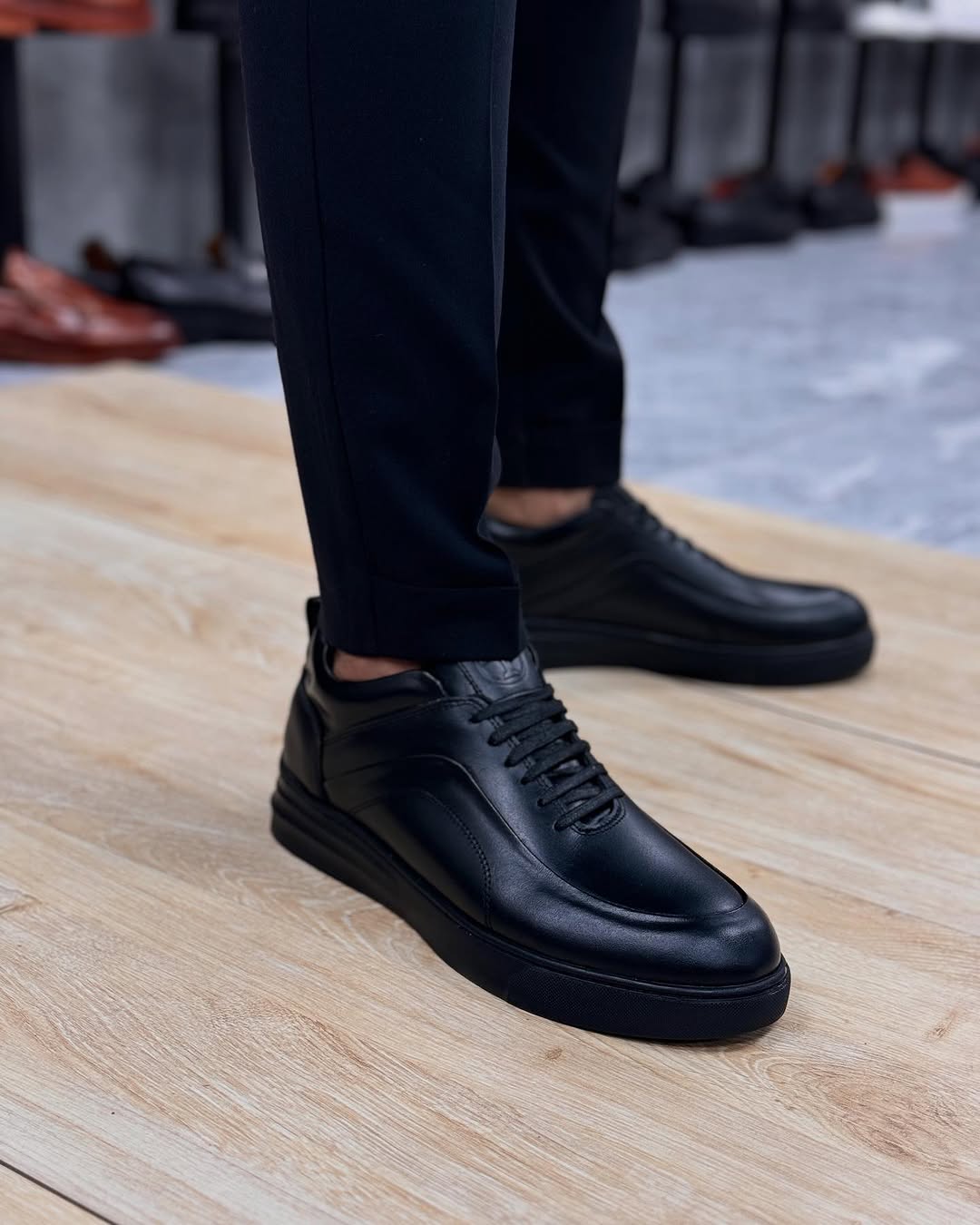 Men's Solid Color Leather Casual Shoes