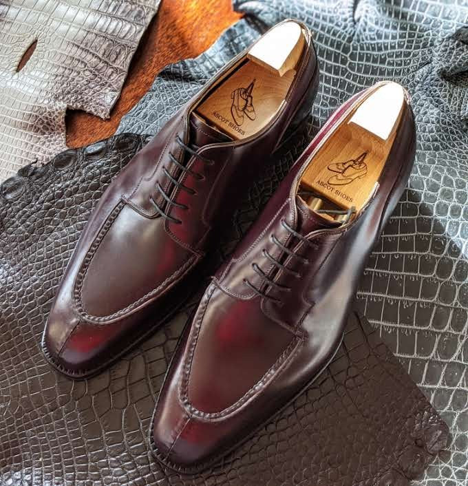 Burgundy Split-Toe Derby Shoes