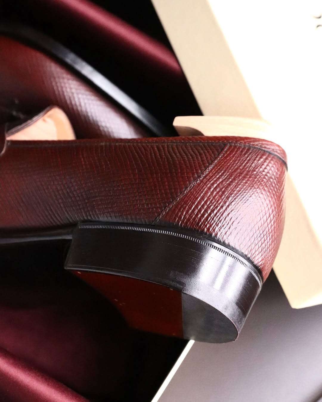 Butterfly Loafer Burgundy Calfskin Shoes