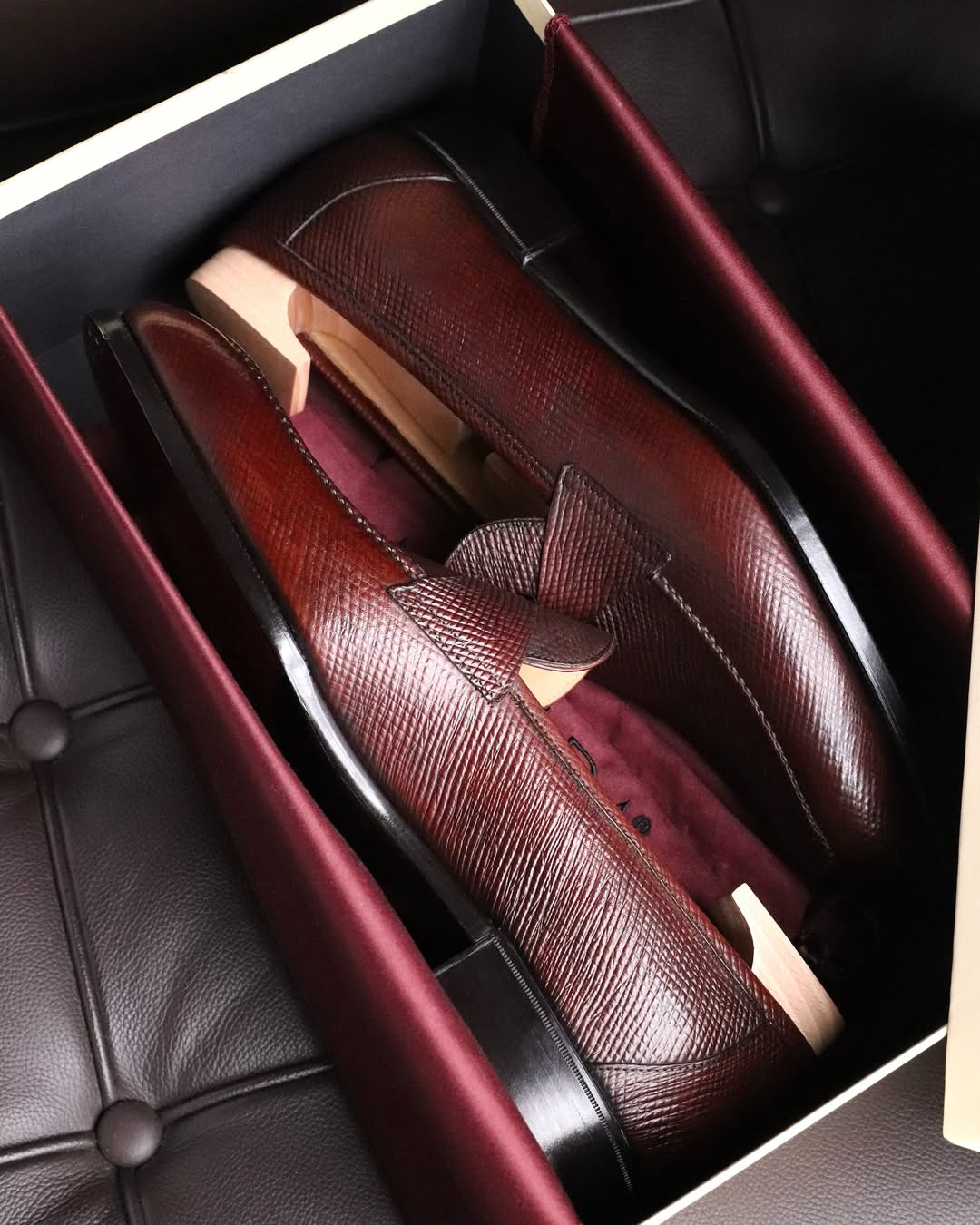 Butterfly Loafer Burgundy Calfskin Shoes