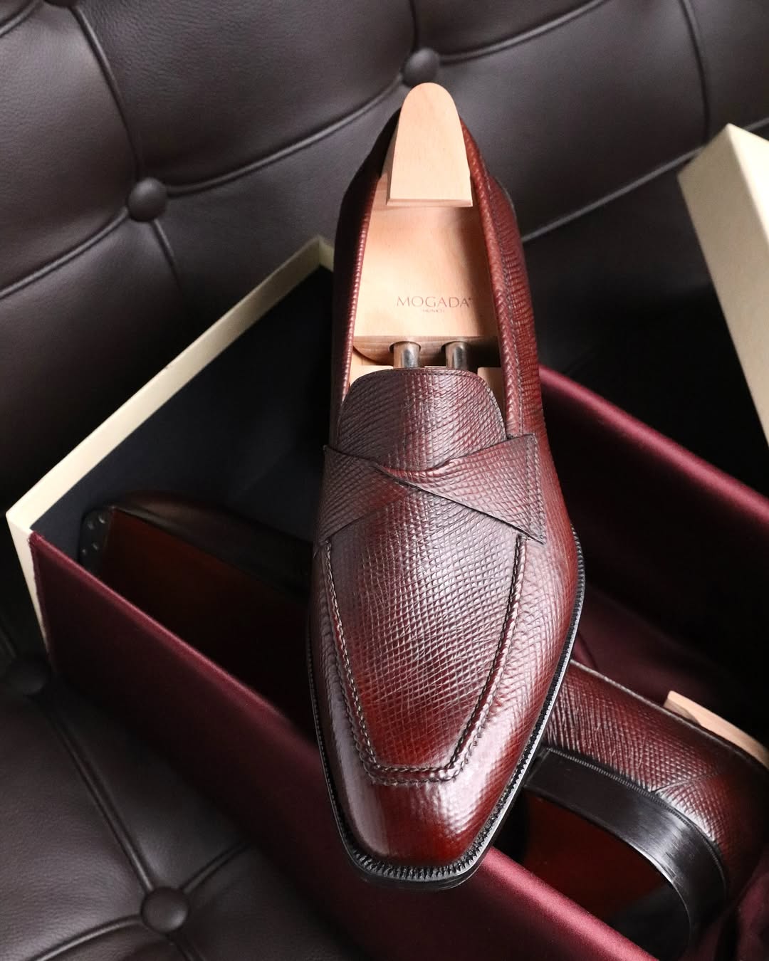 Butterfly Loafer Burgundy Calfskin Shoes
