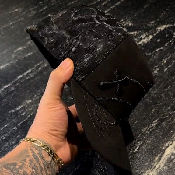 🔥Shiny Long Chain Cap(Buy 2 Free Shipping)