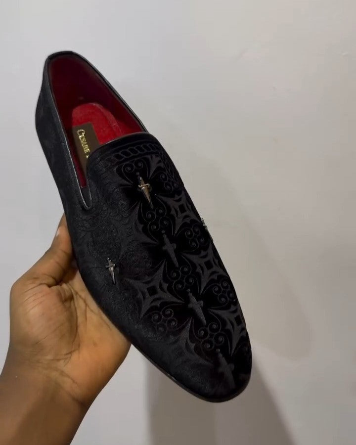Beautifully Embroidered Engraved Black Loafers