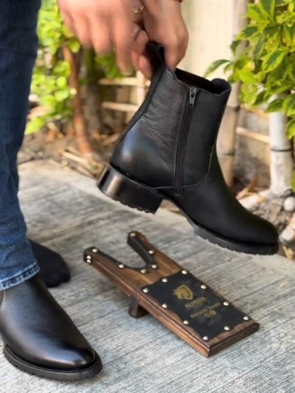 Men's Comfortable Cowboy Leather Boots