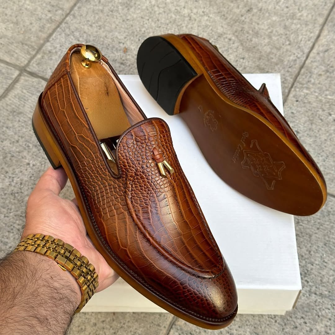 Handmade Crocodile Pattern Brown Leather Shoes