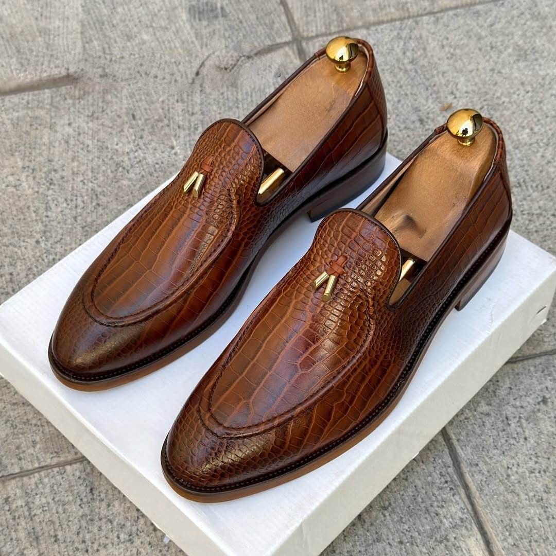 Handmade Crocodile Pattern Brown Leather Shoes