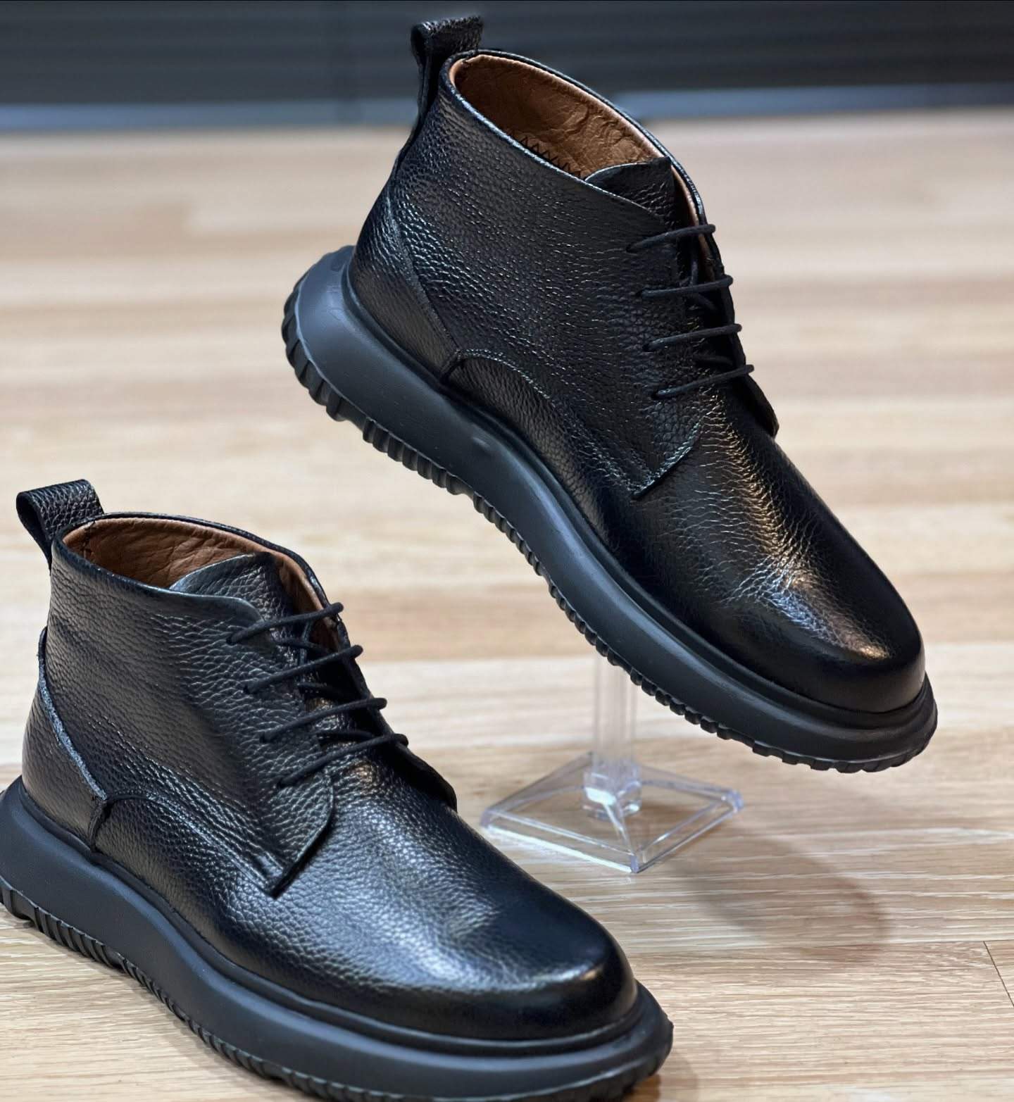 Cowhide Casual Men's Leather Shoes