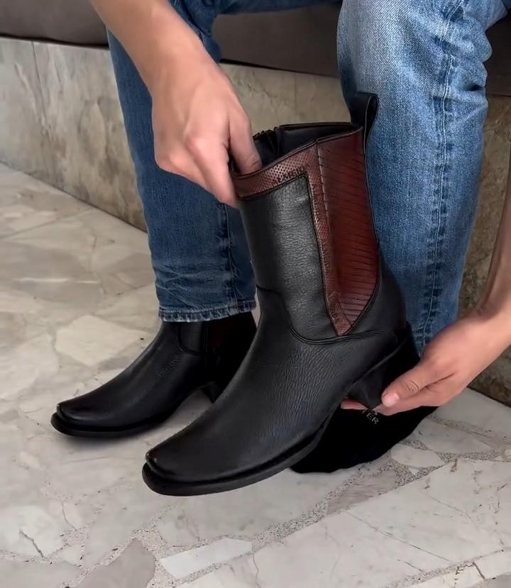 Stylish Handmade Cowboy Leather Boots