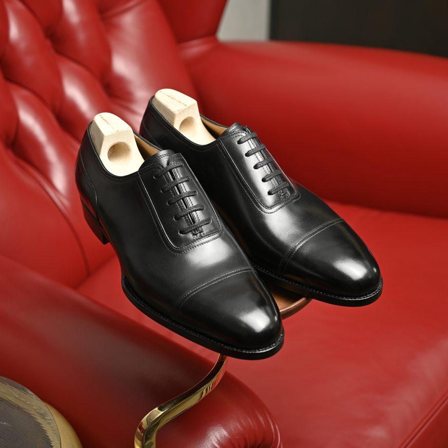 Classic Black Captoe Oxford Shoes