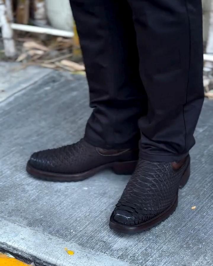 Deflan Boots