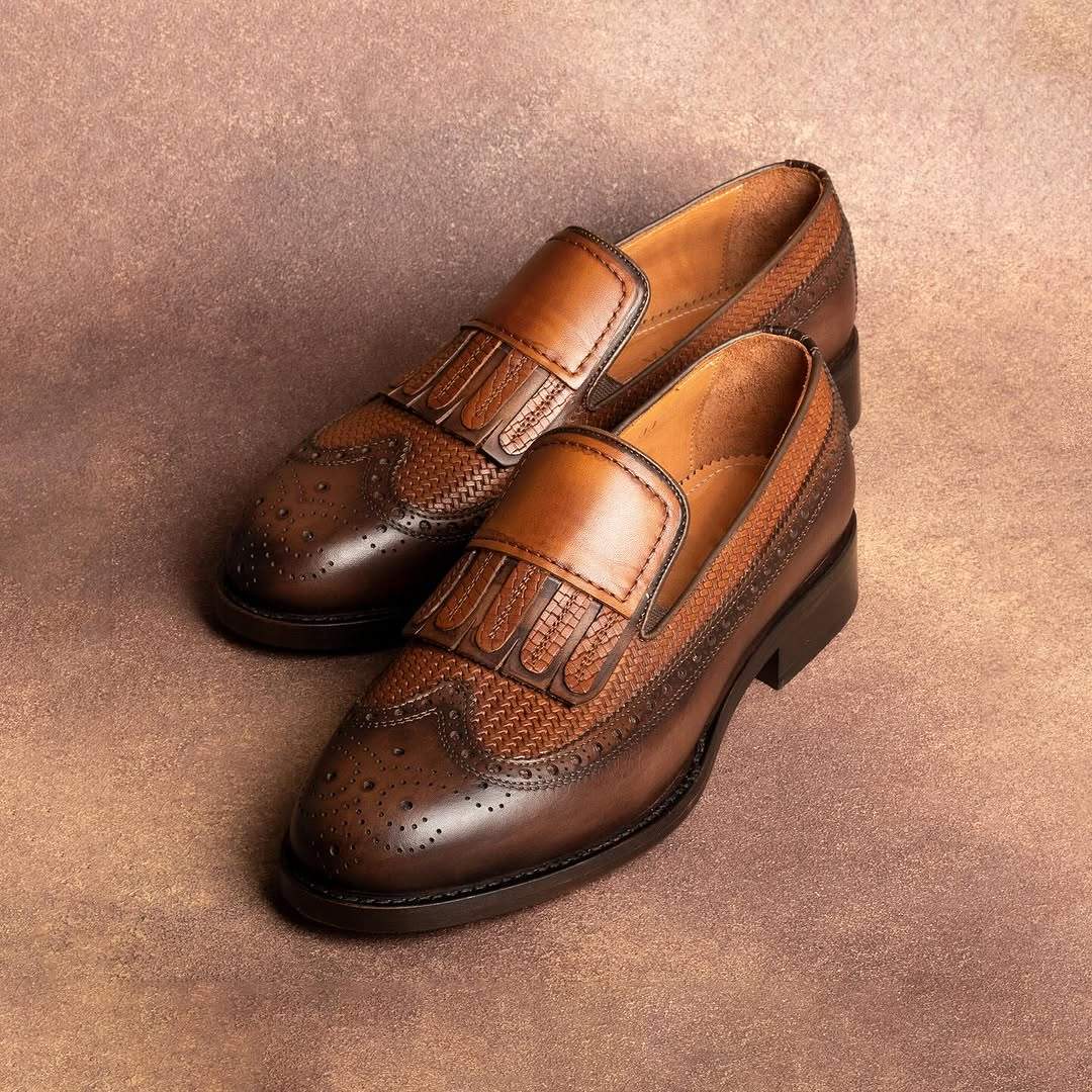 Exquisite Handmade Cowhide Loafers