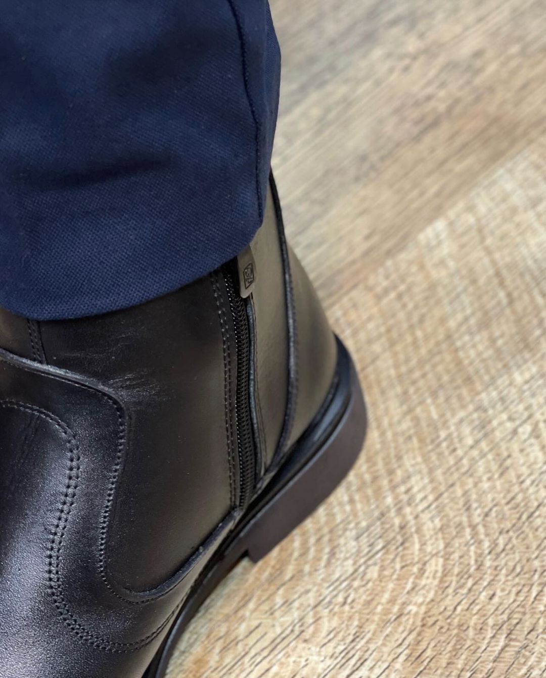 Men's Natural High Quality Zippered Leather Boots