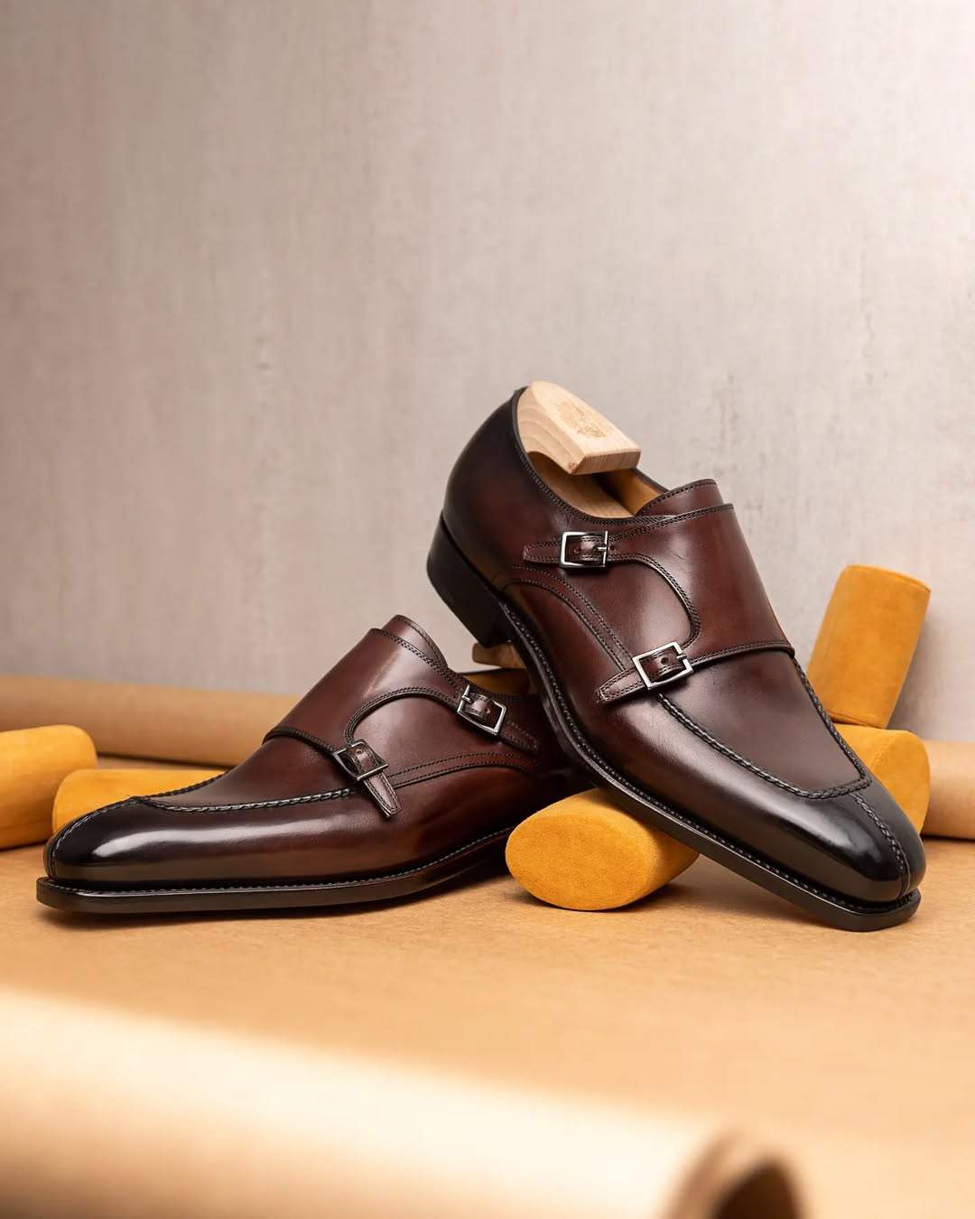 Brown Buckle Cowhide Leather Shoes