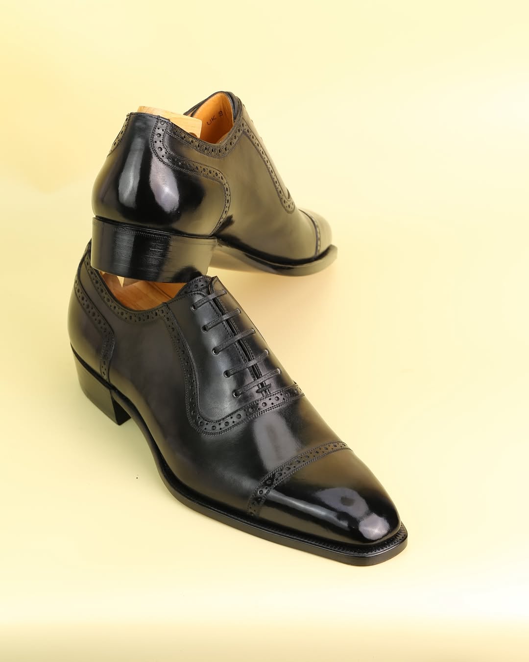 Genuine Cowhide Black Men's Oxford Shoes