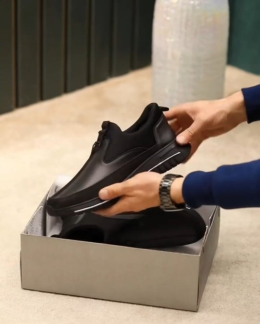 Men's Black Sneakers