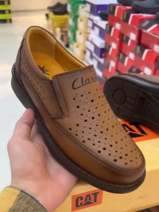 Eyelet Casual Shoes