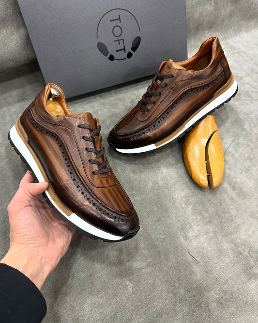 Side Eyelet Leather Casual Shoes
