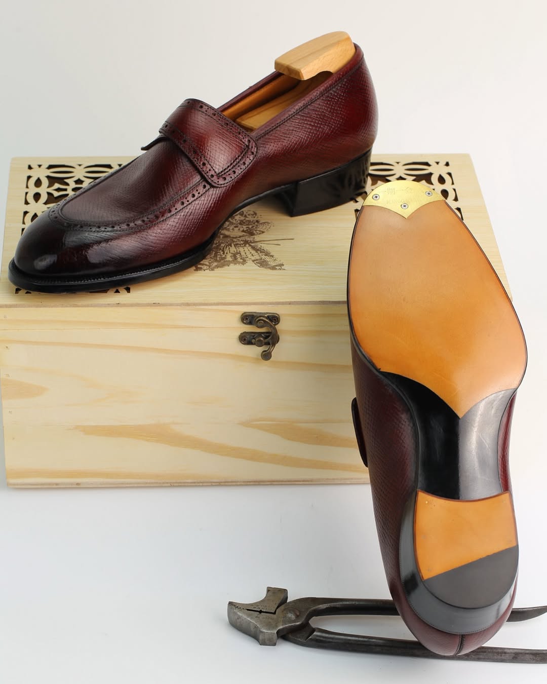 Men's Handmade Leather Burgundy Butterfly Loafers