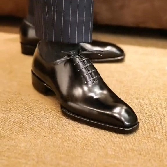 Black Polished Lacquer Oxfords Shoes