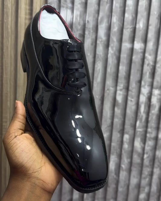 Classic Black Leather Shoes