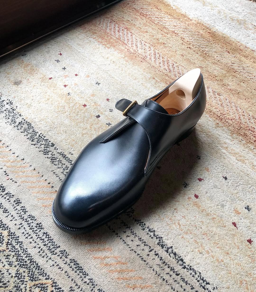 Men's Black Leather Side Buckle Shoes
