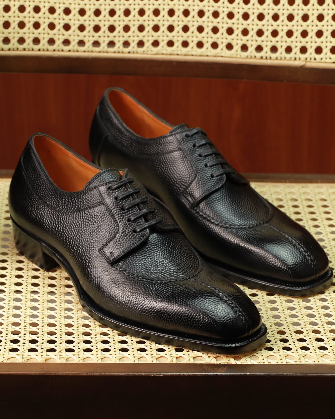 Men's Black Split-toe Leather Shoes