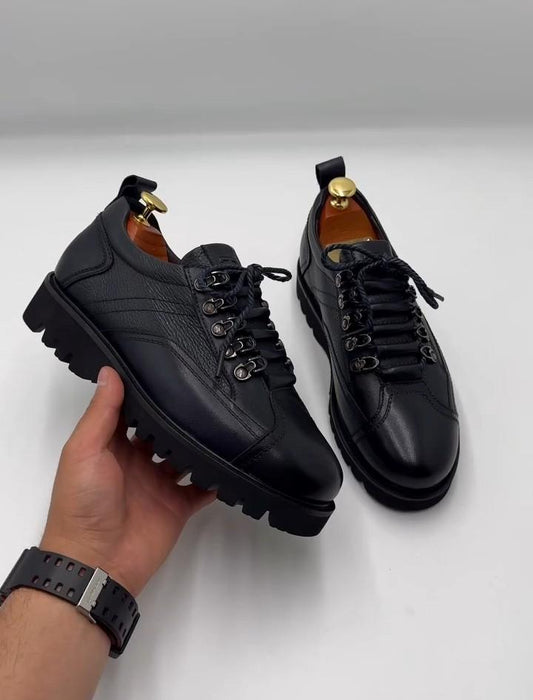 Stylish Black Leather Men's Shoes With Front Lace-up