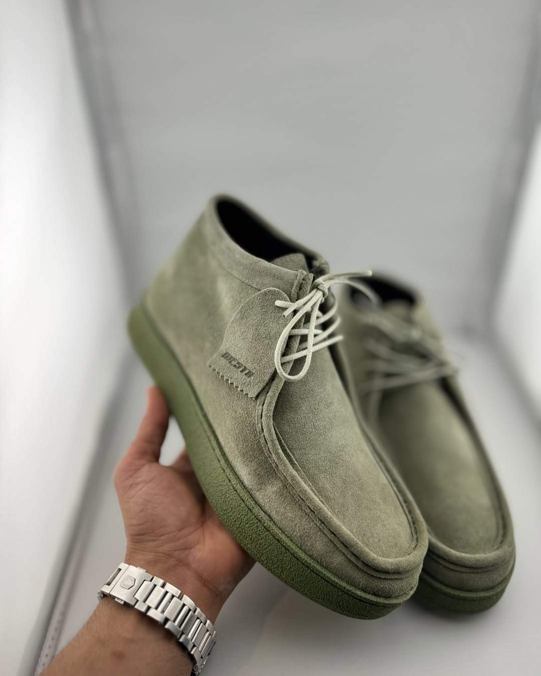 Green Suede Lace-up Casual Shoes