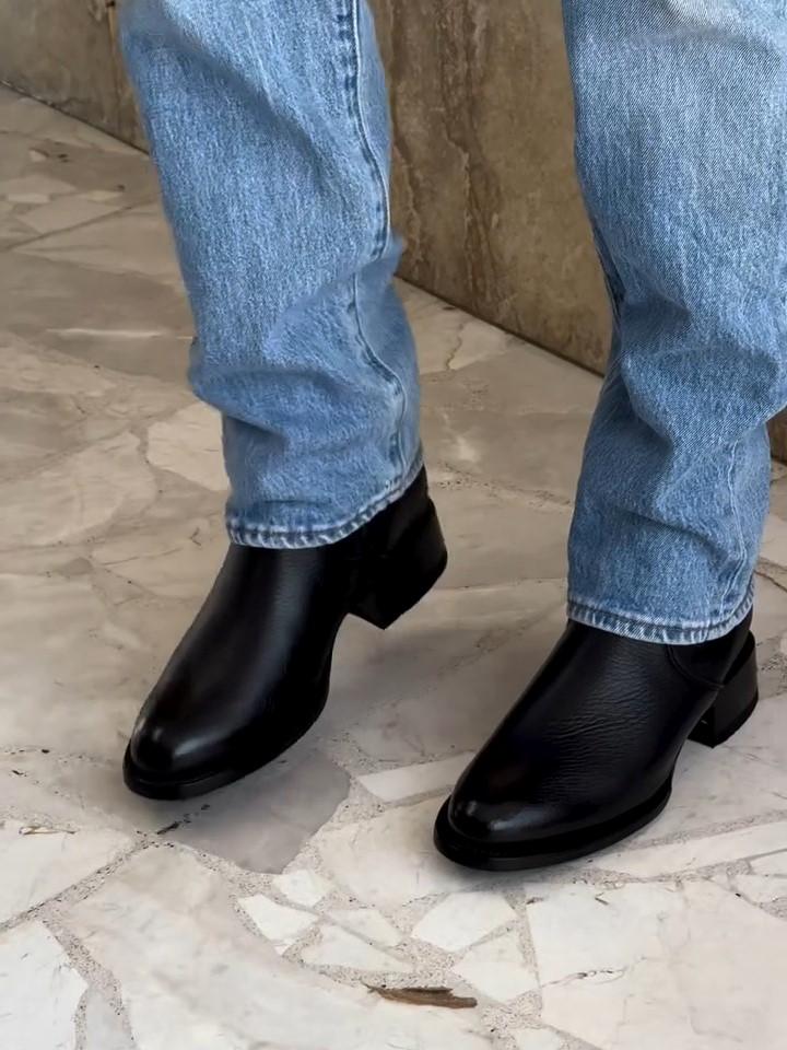 Black Leather Zip-up Boots