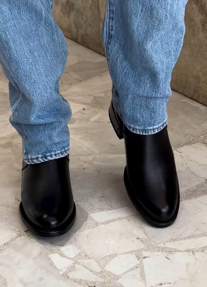 Black Leather Zip-up Boots