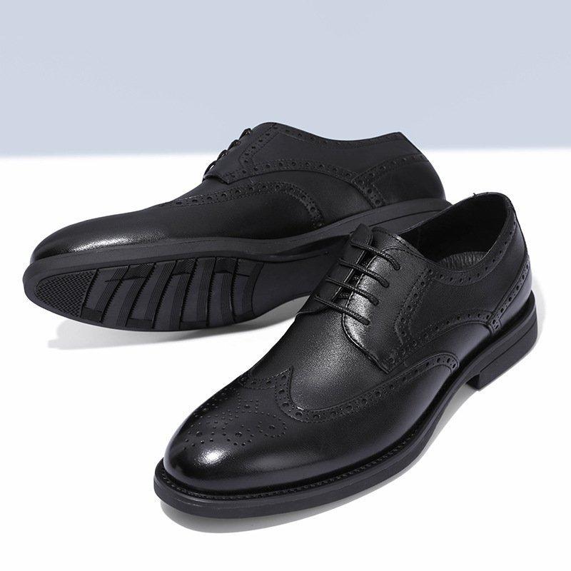 Men's Brogue Engraved Leather Shoes