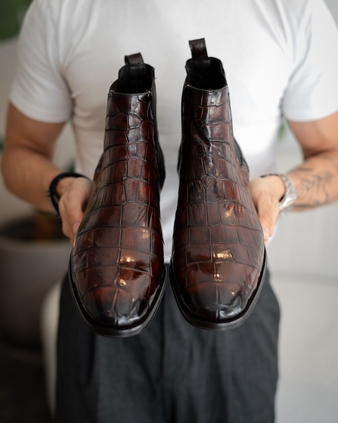 Sophisticated Luxury Crocodile Leather Chelsea Boots