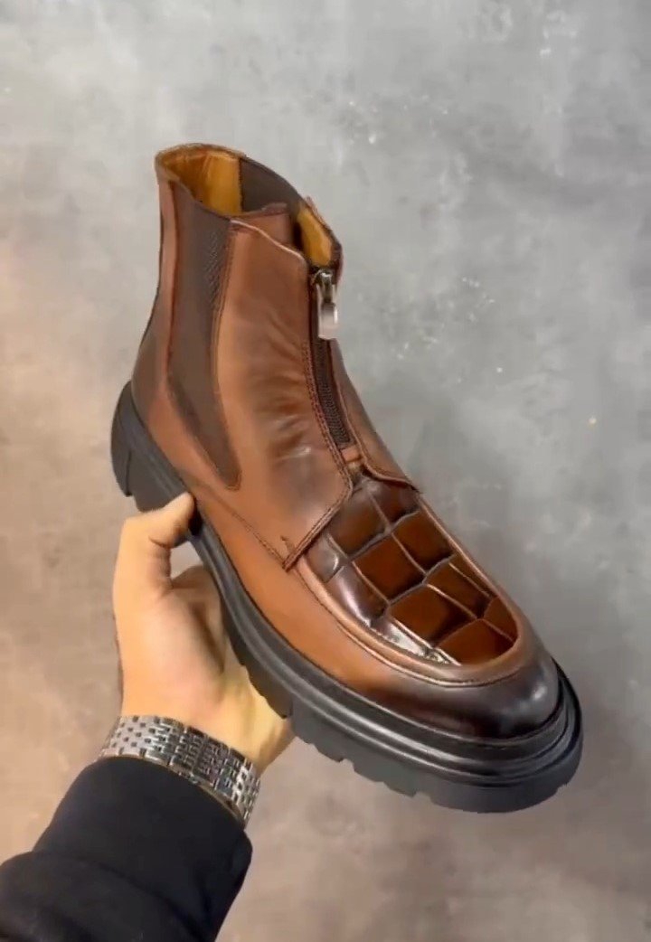 Handmade Leather Zippered Wear-resistant Boots