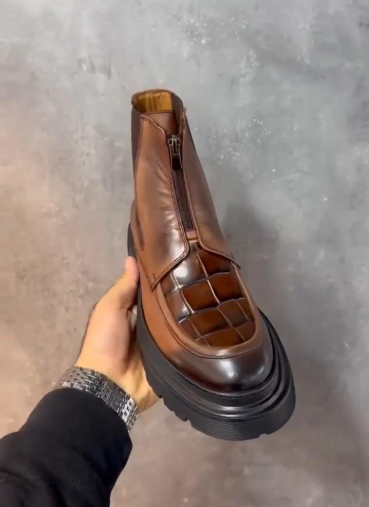 Handmade Leather Zippered Wear-resistant Boots