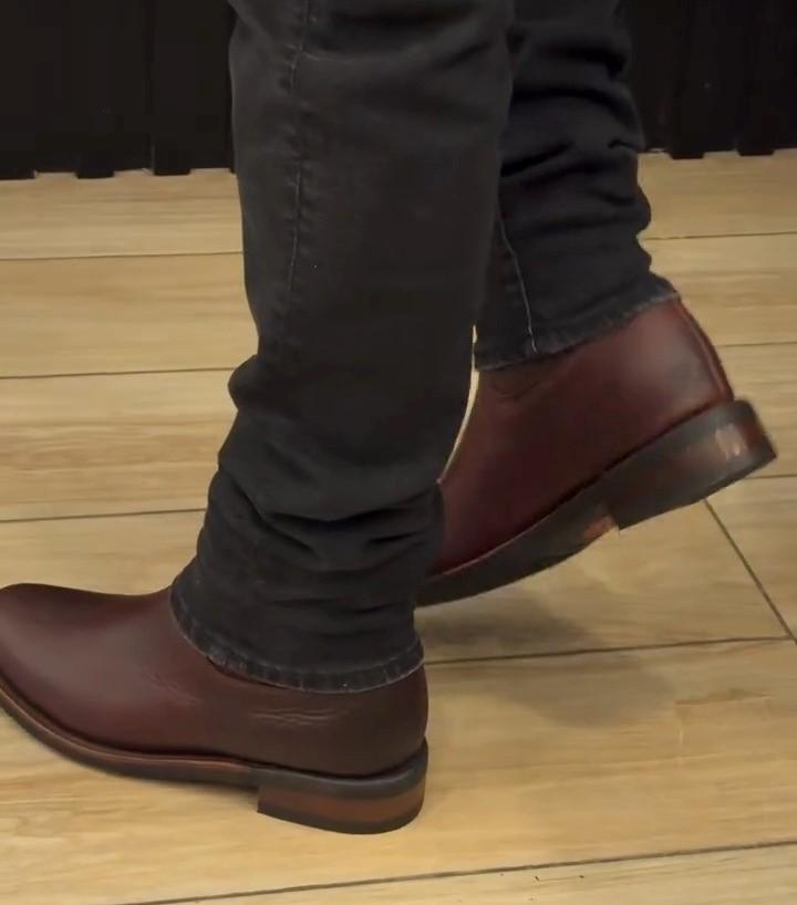 Trendy Scratch Resistant Ankle Boots